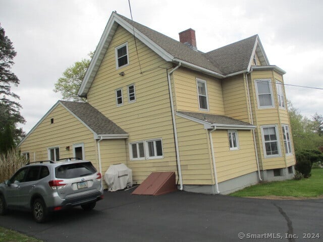 2742 State Street Photo 10