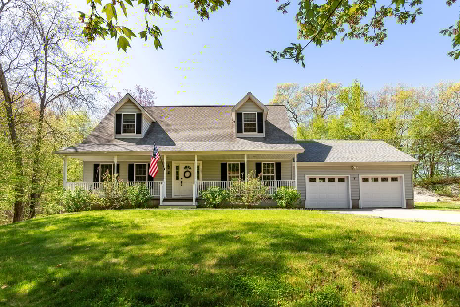 127 Massapeag Road Photo 1