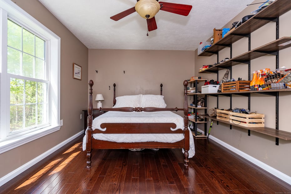 127 Massapeag Road Photo 25