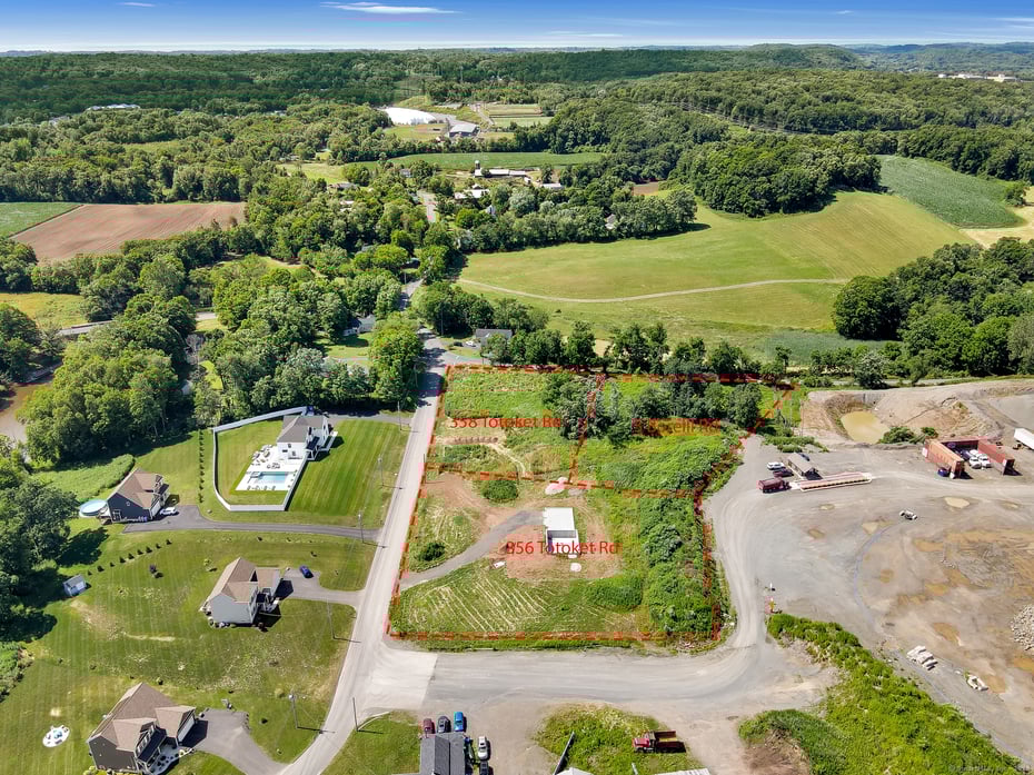 358 Totoket Road Photo 5