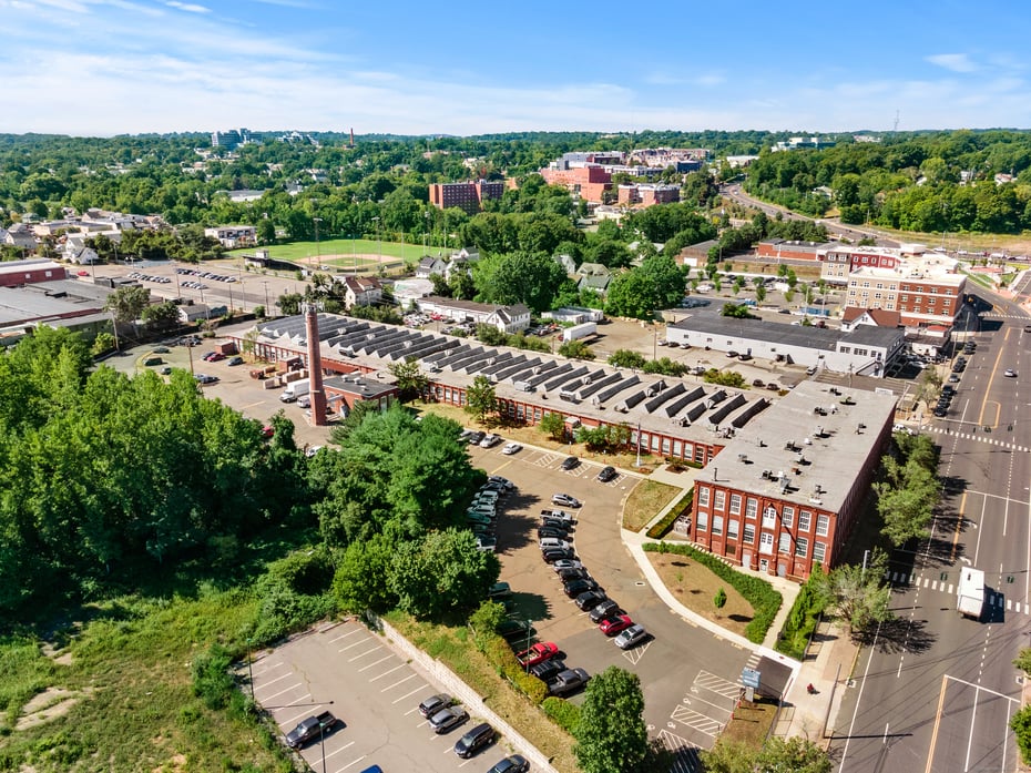 114 Boston Post Road Photo 30