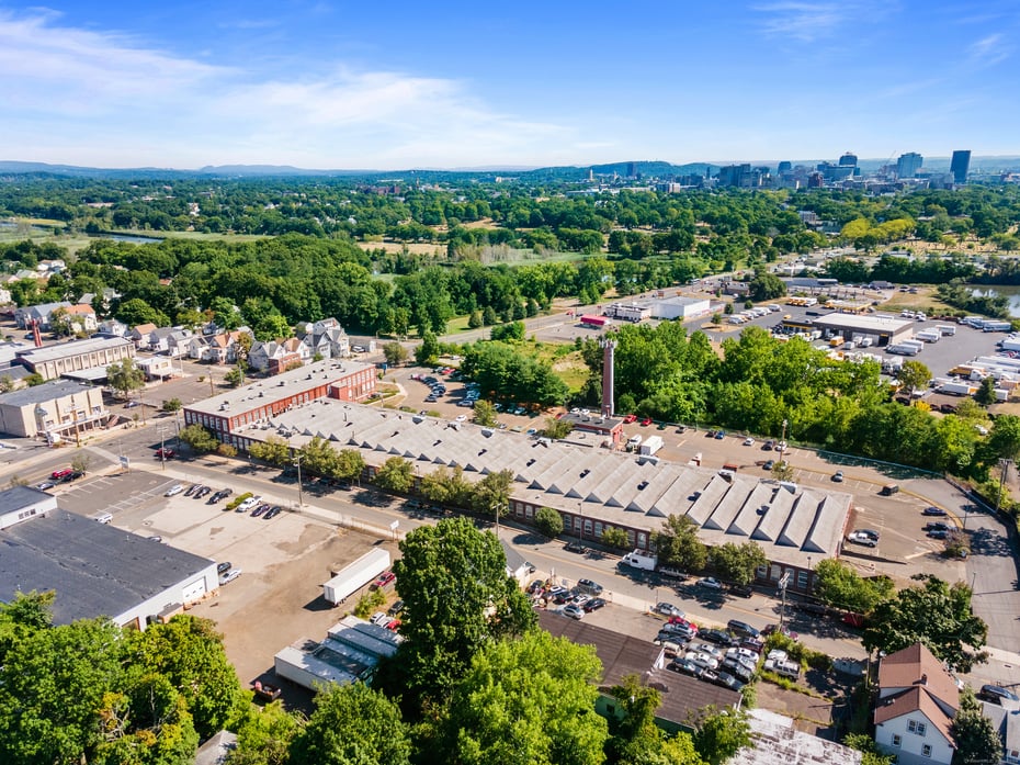114 Boston Post Road Photo 31