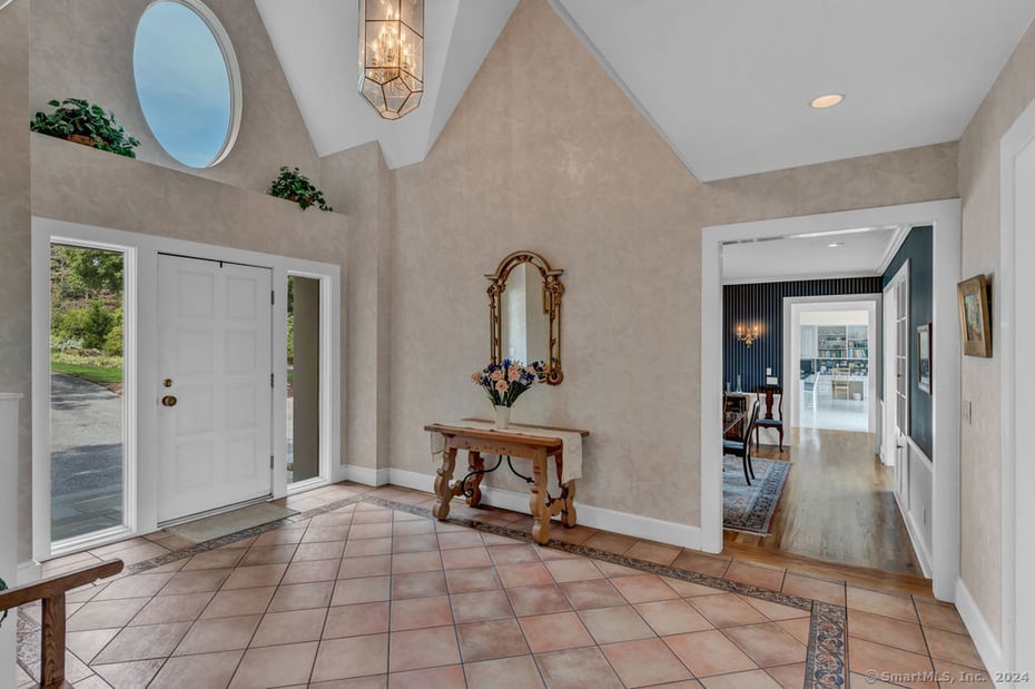 138 River Road Photo 7