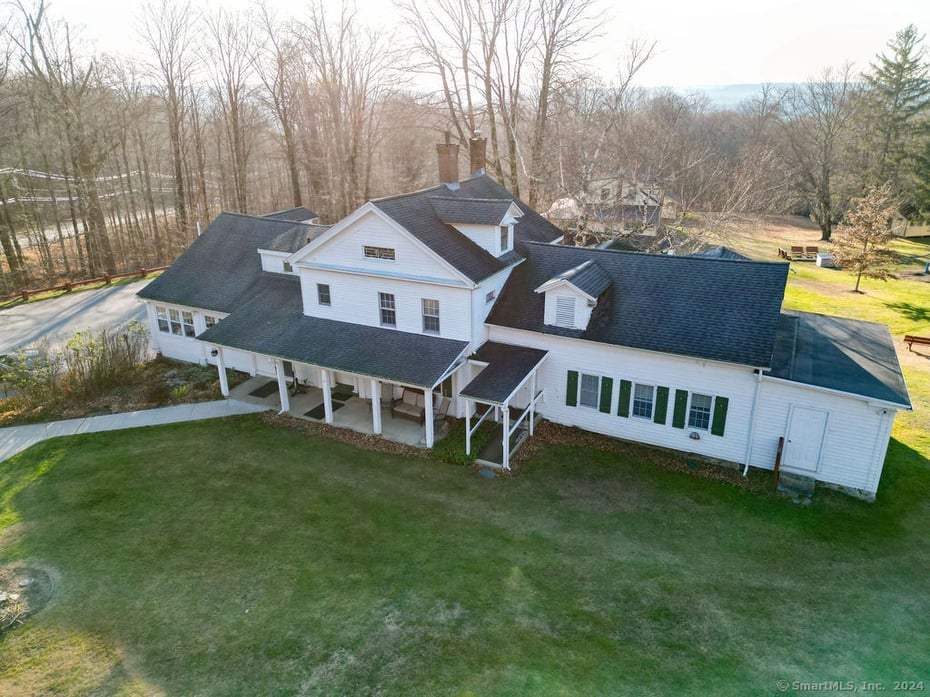 595 Town Hill Road Photo 4