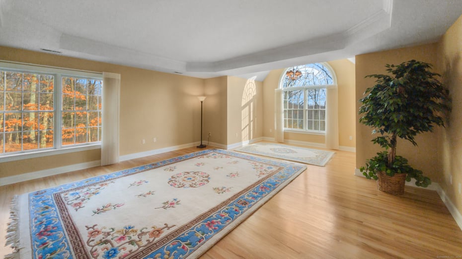 46 Quarry Road Photo 18