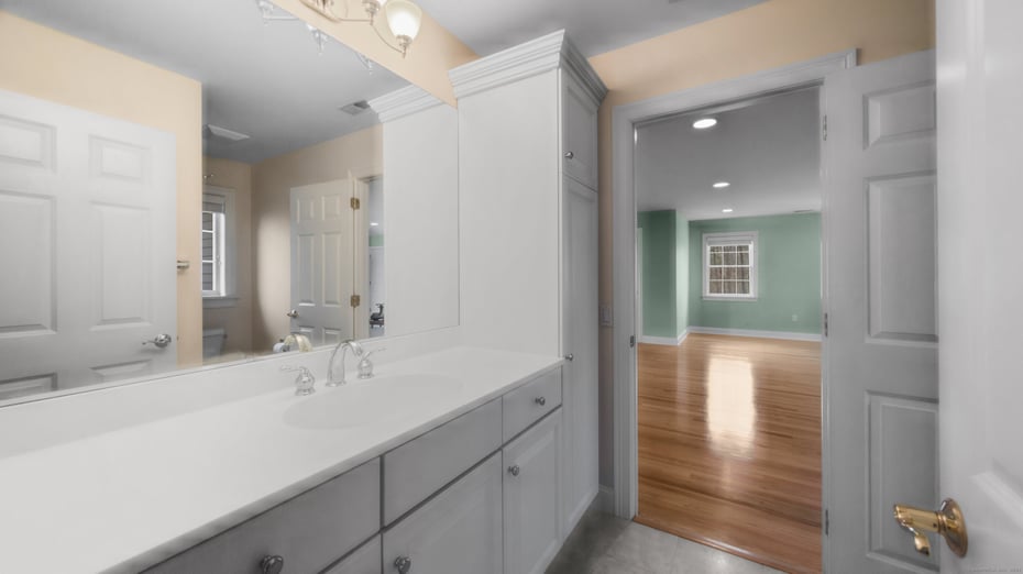 46 Quarry Road Photo 31