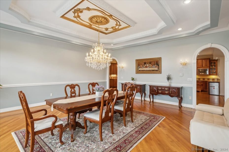 24 Hunting Ridge Drive Photo 9