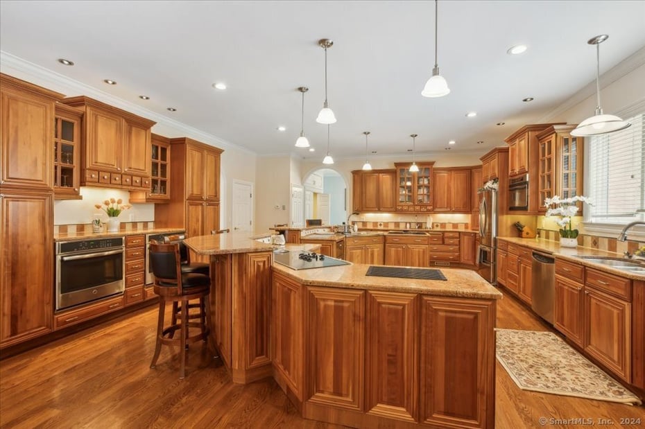 24 Hunting Ridge Drive Photo 16