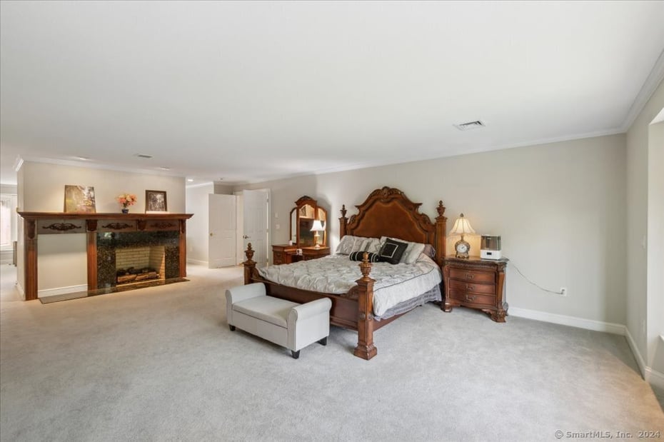 24 Hunting Ridge Drive Photo 25