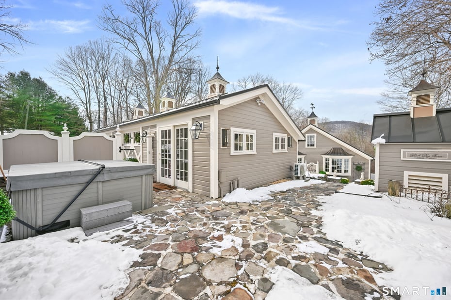 6 Hoyt Road Photo 35