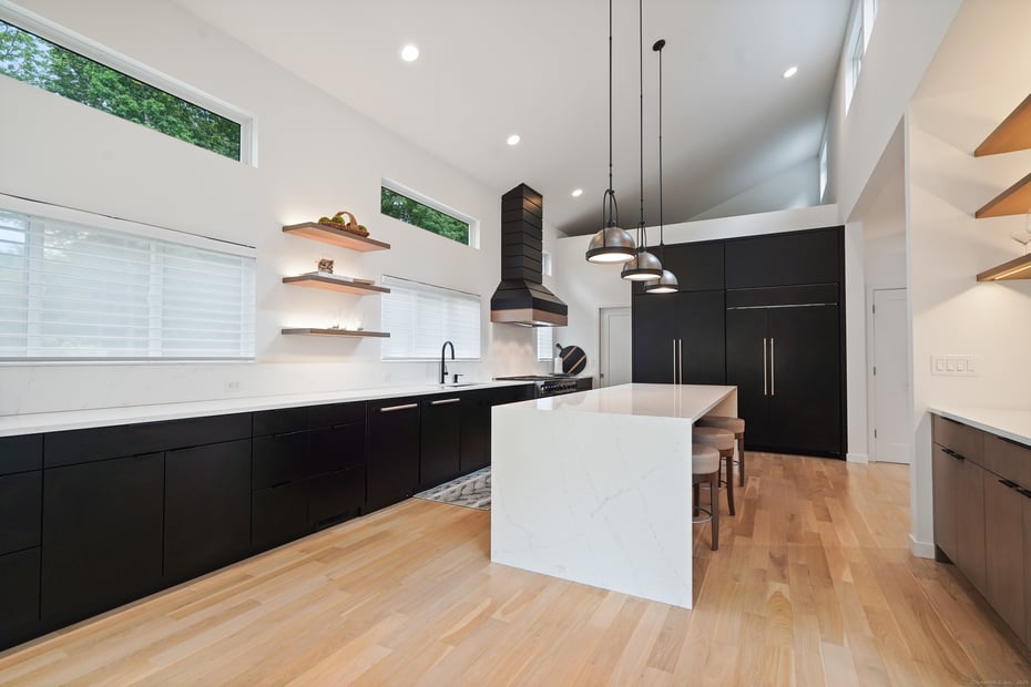 85 Norton Road Photo 12