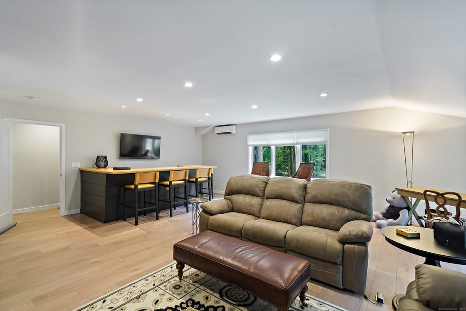 85 Norton Road Photo 33