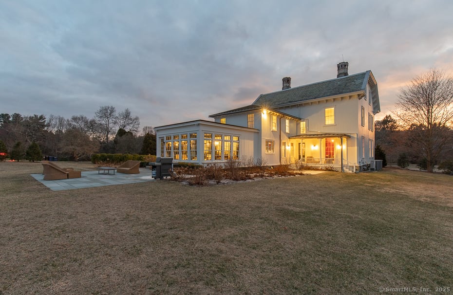 114 Walkley Hill Road Photo 2