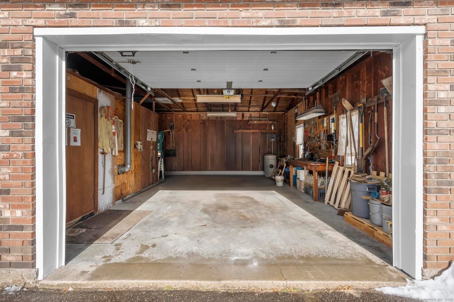 115 Willow Street Photo 8