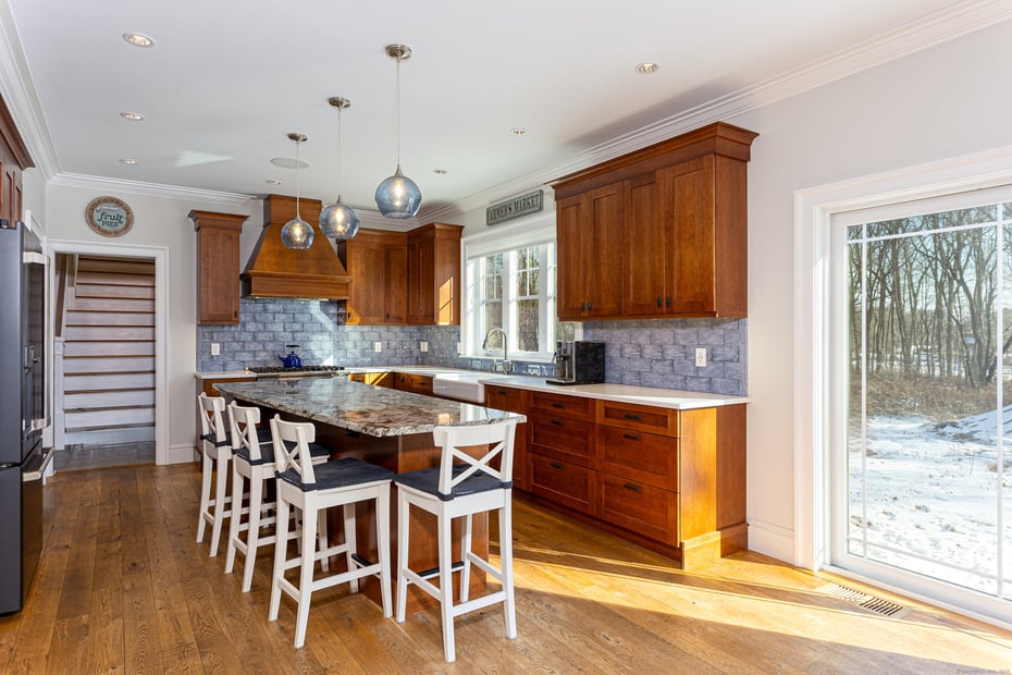 1400 James Farm Road Photo 5