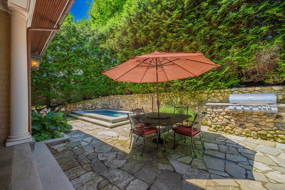 65 Morningside Drive Photo 10