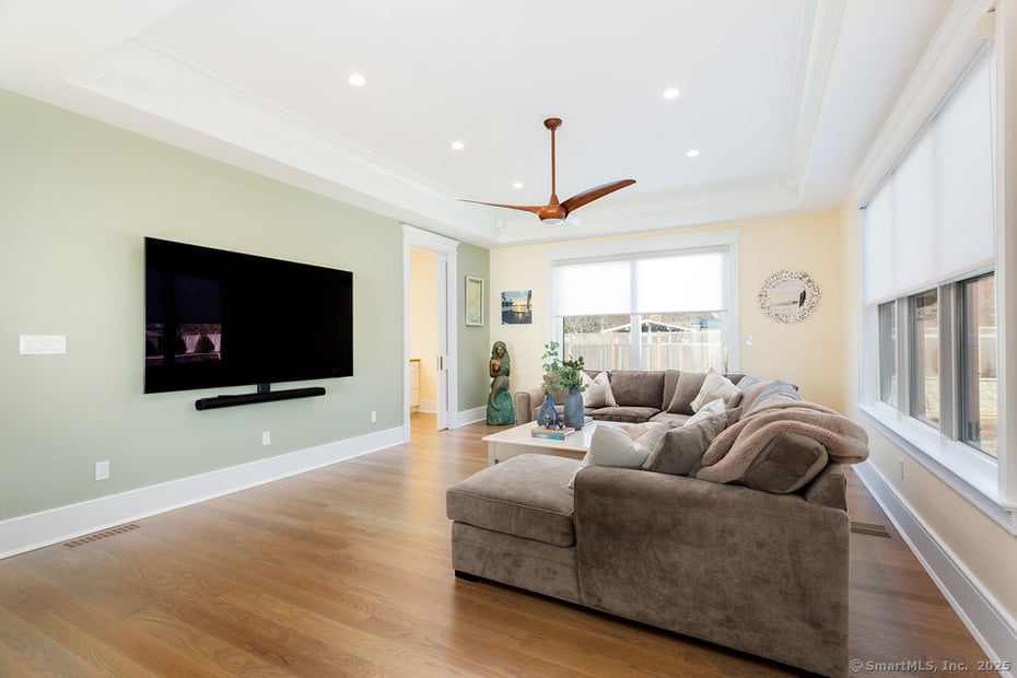 464 Park Boulevard Photo 14