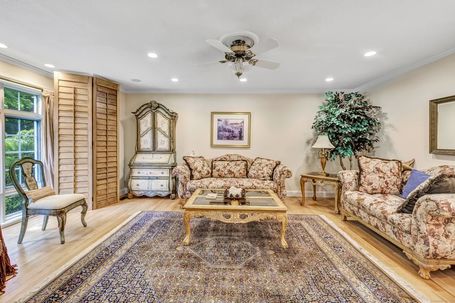 24 Brierwood Drive Photo 16