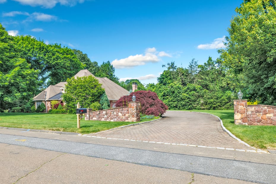 24 Brierwood Drive Photo 32