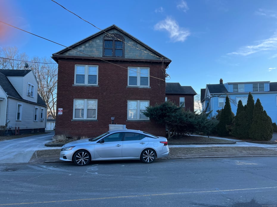 276 Brown Street Photo 1
