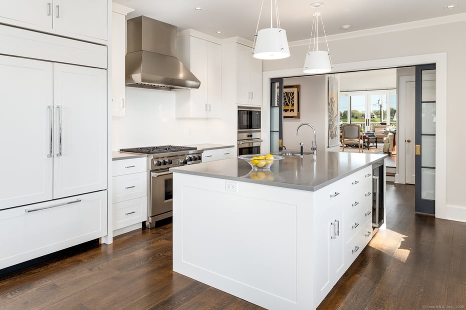 1060 Harbor Road Photo 23