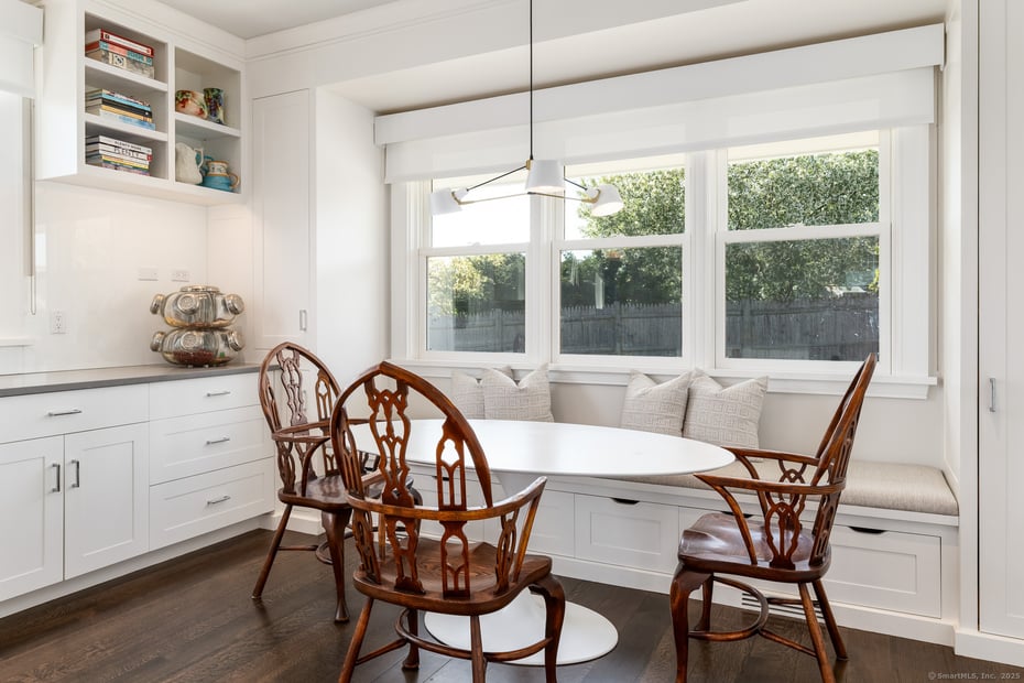 1060 Harbor Road Photo 24