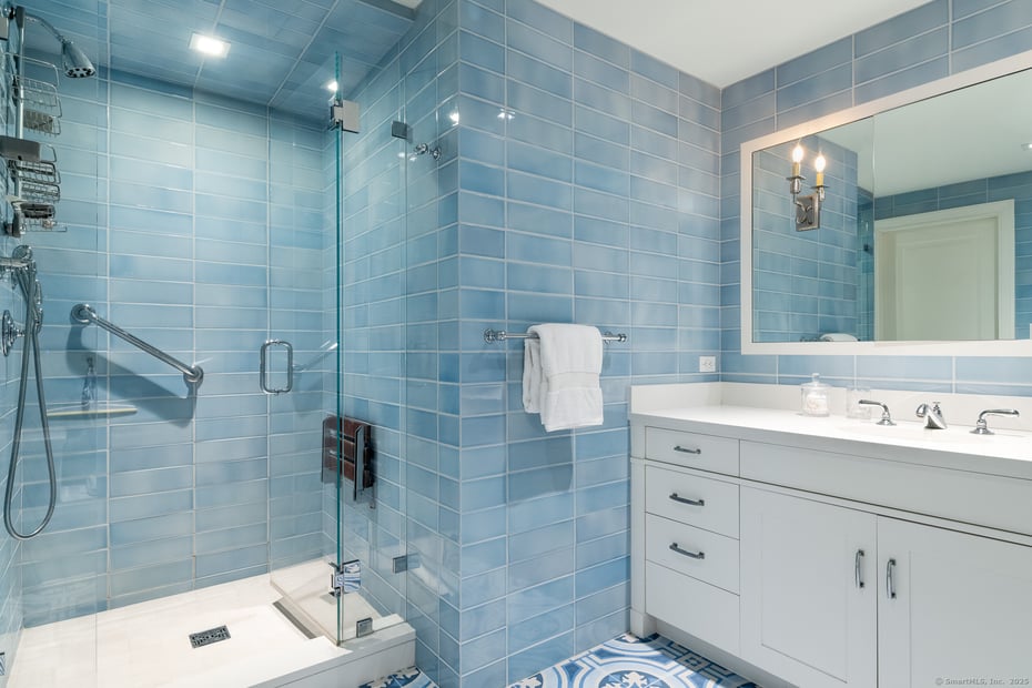 1060 Harbor Road Photo 32