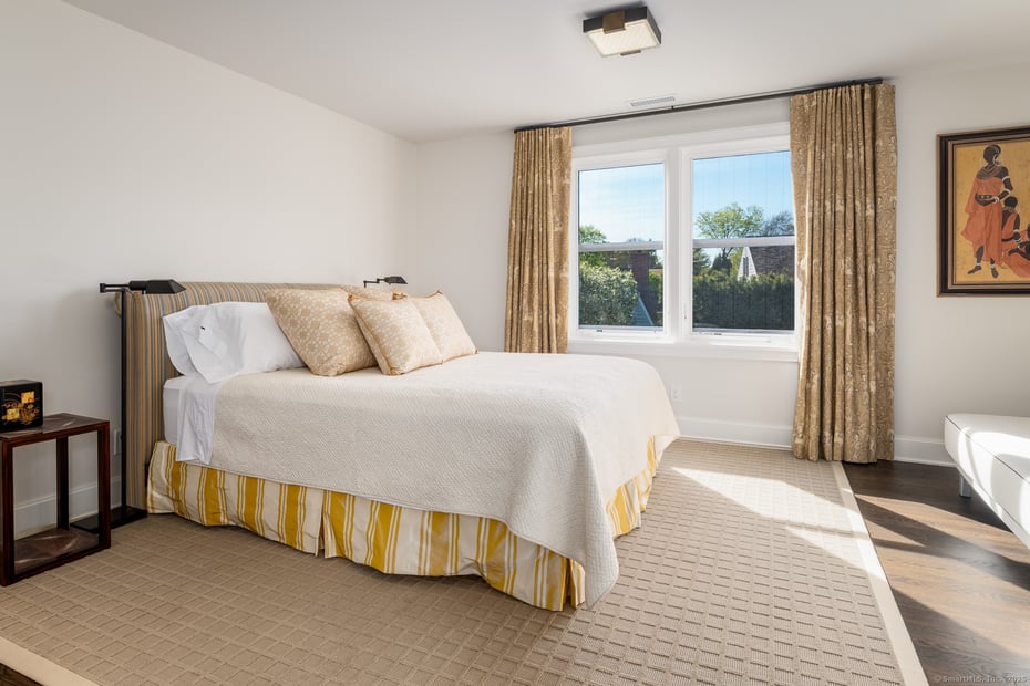1060 Harbor Road Photo 39