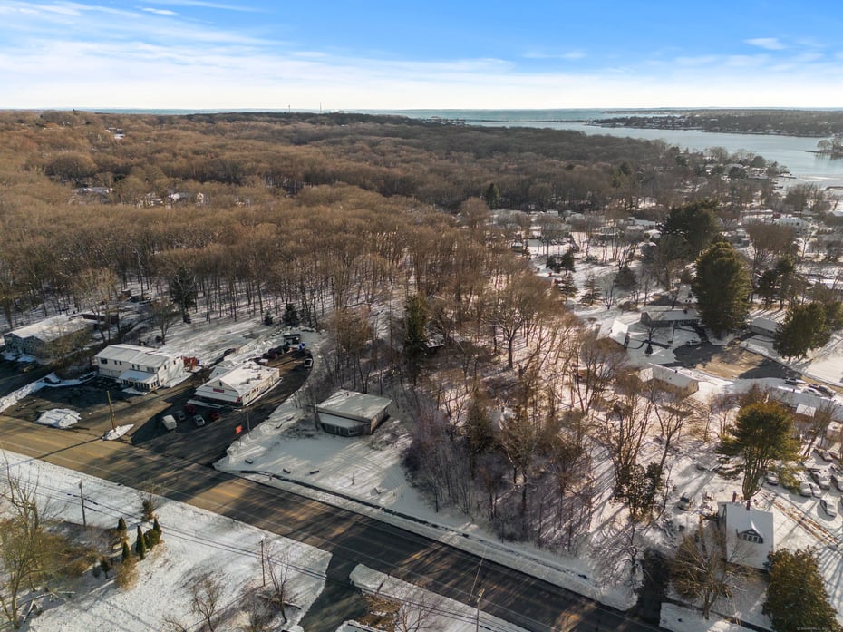 436 Boston Post Road Photo 3