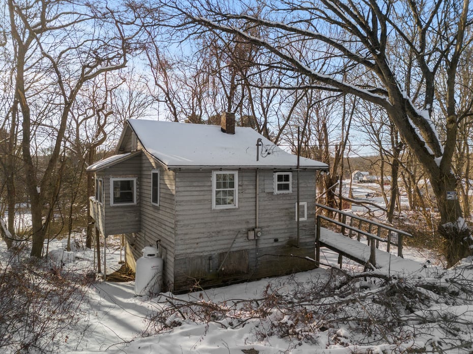 436 Boston Post Road Photo 15