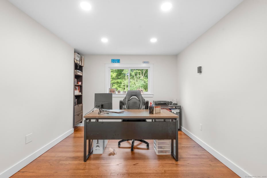 42 Spring Valley Road Photo 14