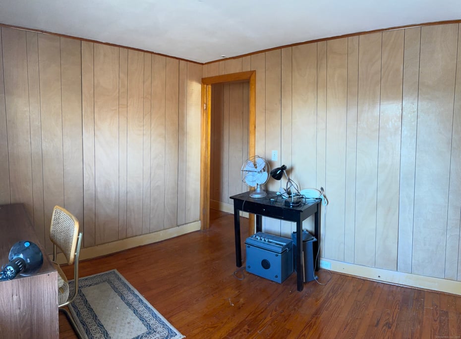 17 Reynolds Lane Photo 13