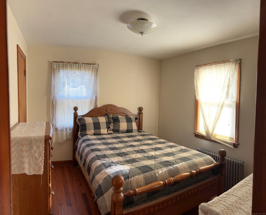 17 Reynolds Lane Photo 17