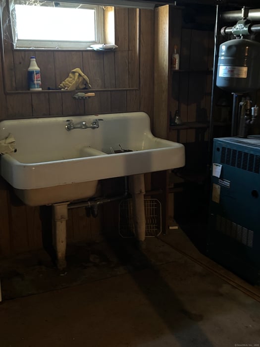 17 Reynolds Lane Photo 20