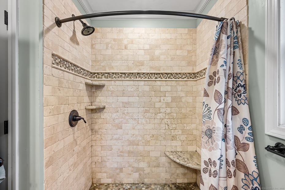 38 Rosemont Drive Photo 22