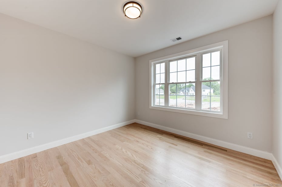 97 Crosby Road Photo 33