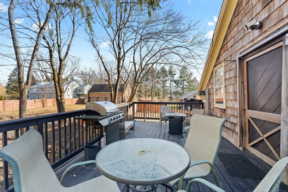 26 Old Wallingford Road Photo 31