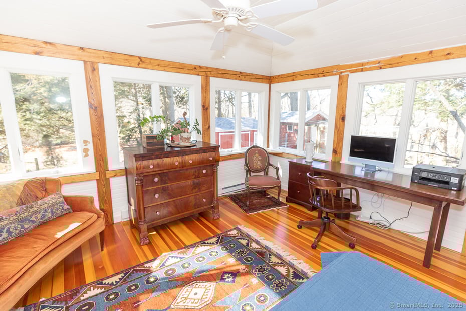 32 Gates Way Photo 15