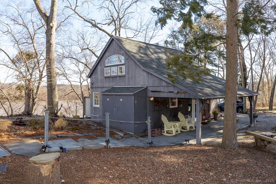 32 Gates Way Photo 21