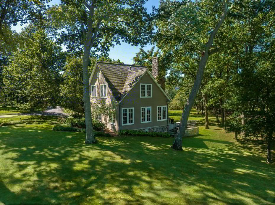 Hay Island Photo 26