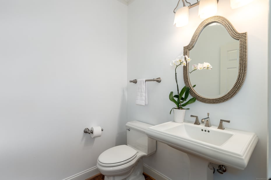 9 Evarts Lane #9 Photo 25