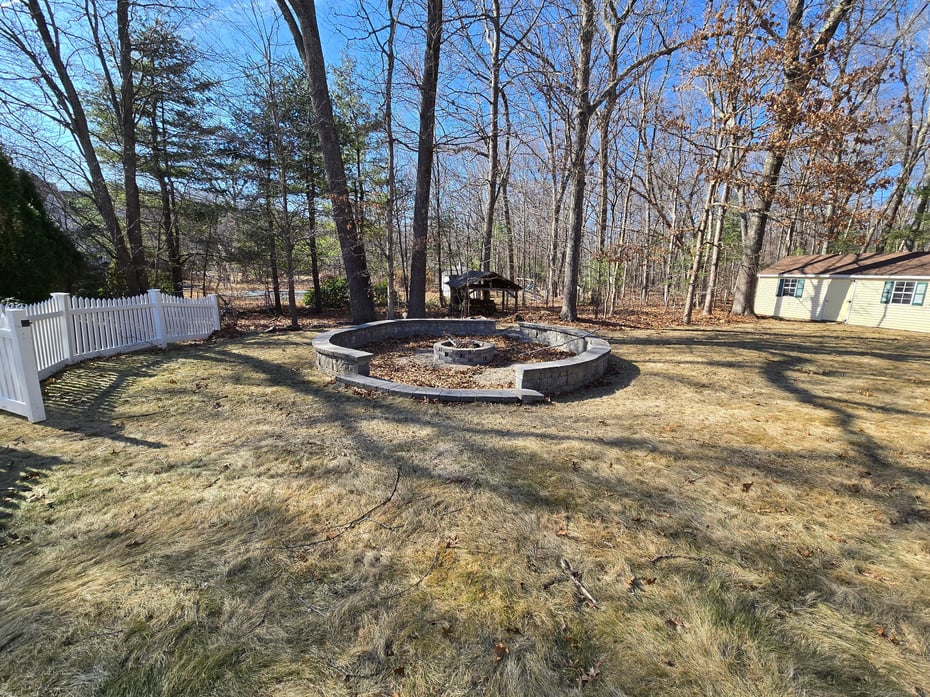 5 Queens Peak Road Photo 3