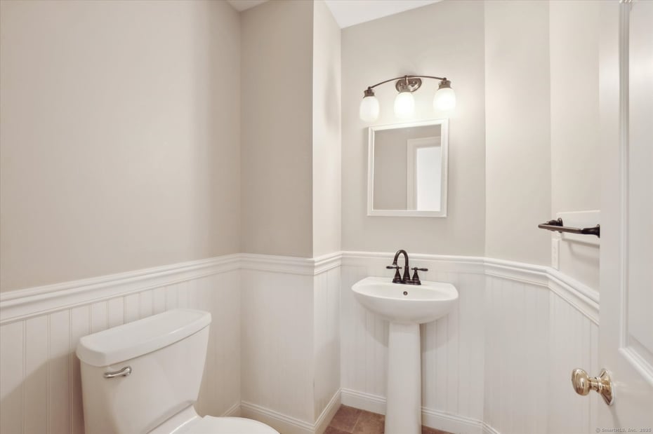 5 Queens Peak Road Photo 19