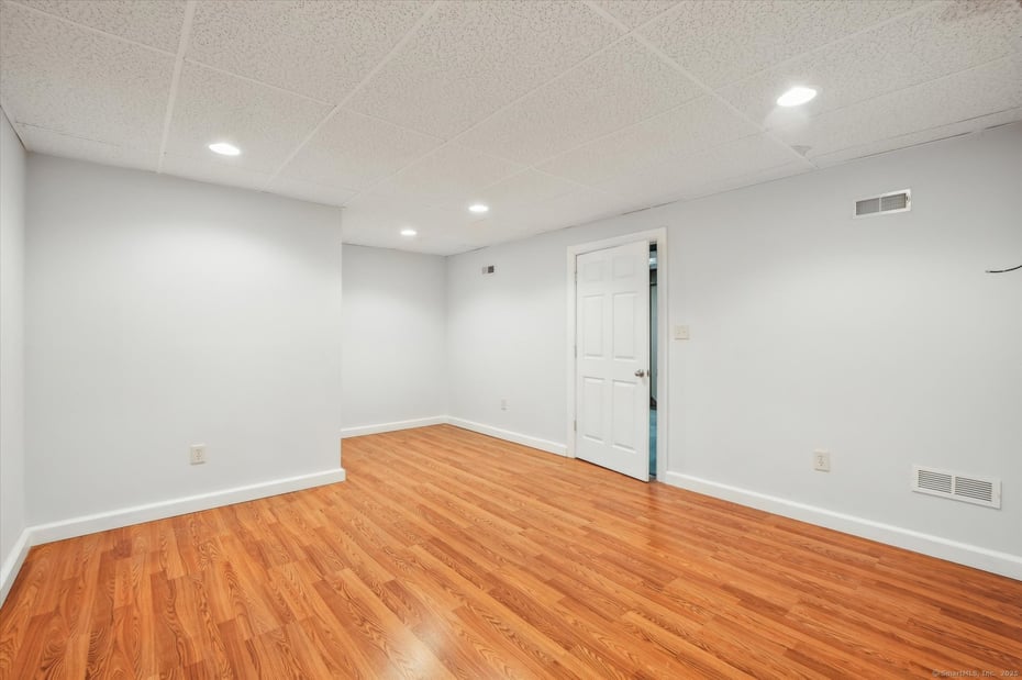 5 Queens Peak Road Photo 33