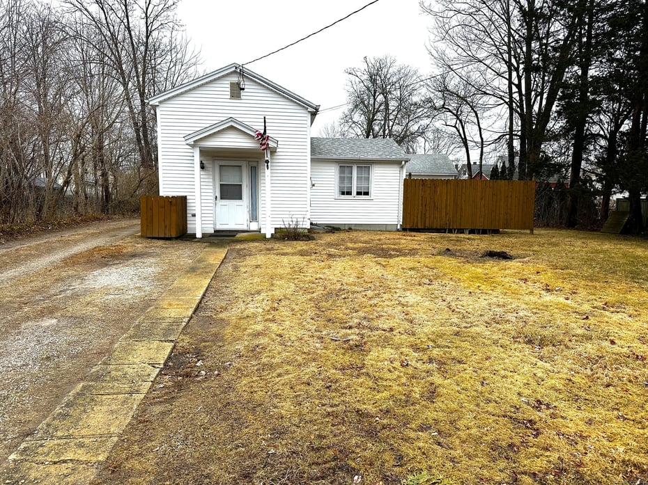 7 & 7r North Washington Avenue Photo 1