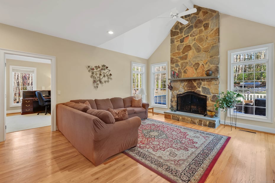 66 High Valley Drive Photo 13