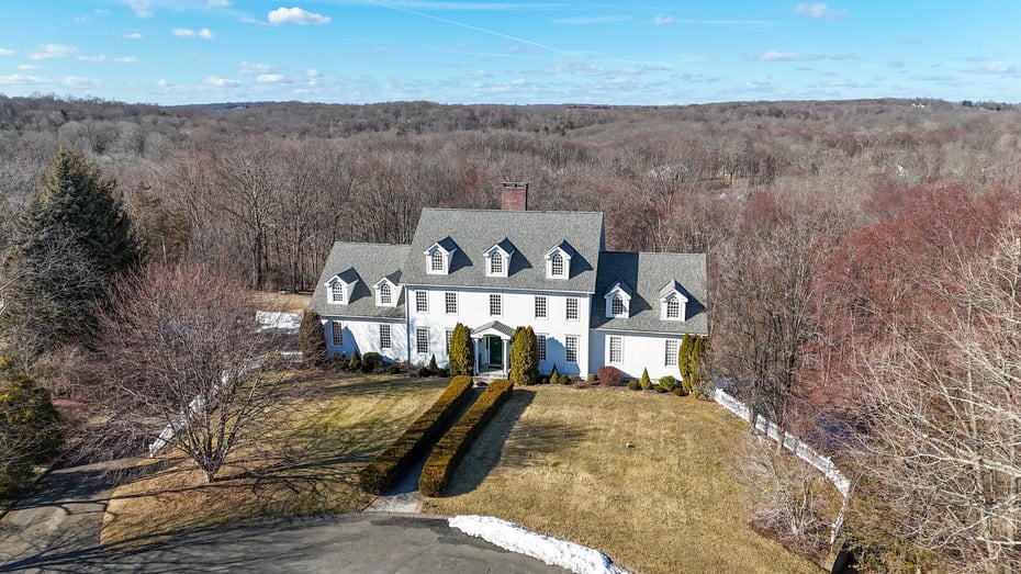 35 Grace View Drive Photo 2