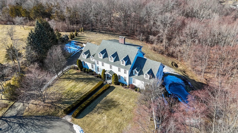 35 Grace View Drive Photo 5
