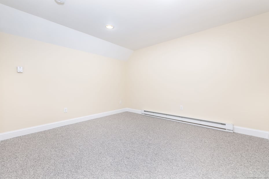 446 Cedar Lane Photo 20