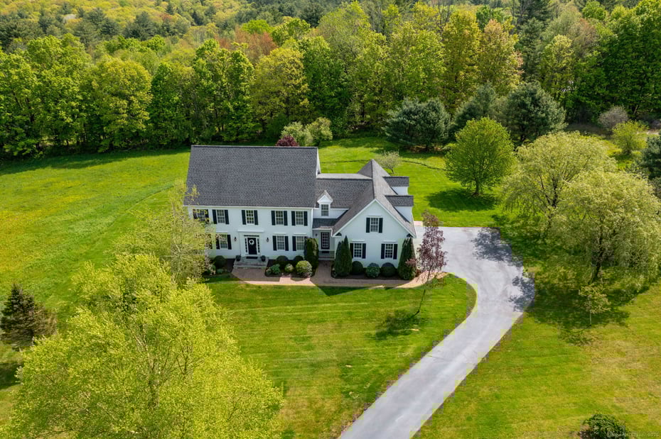 446 Cedar Lane Photo 38